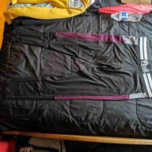 Vs pink ultimate leggings.